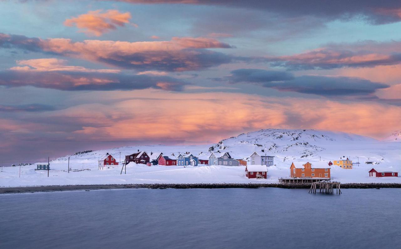 Kongsfjord Arctic Lodge エクステリア 写真