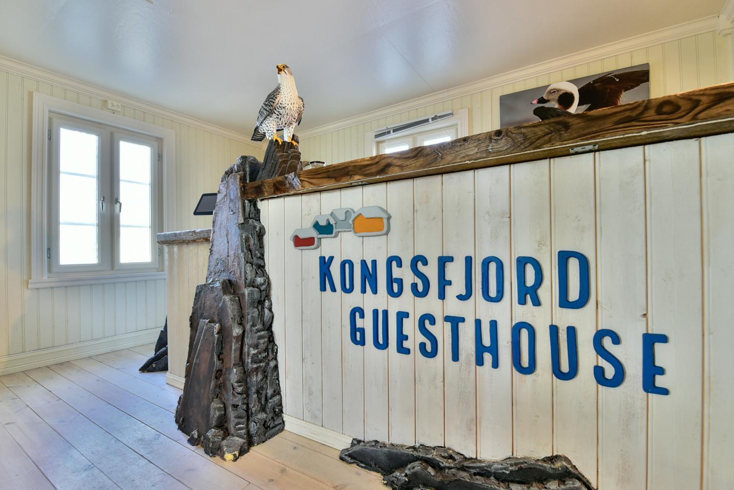 Kongsfjord Arctic Lodge エクステリア 写真