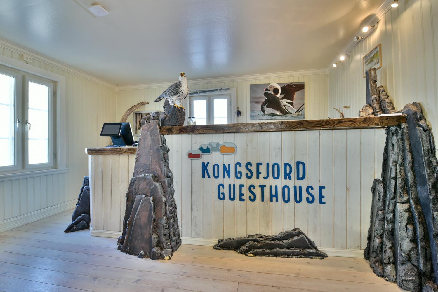 Kongsfjord Arctic Lodge エクステリア 写真